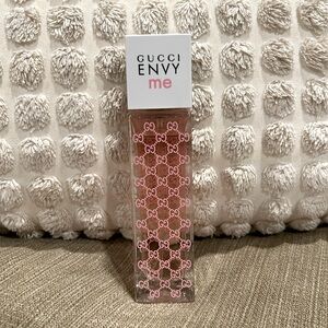 1.0 oz Gucci Envy Me Perfume